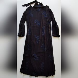 Uniqlo Black and Blue Print Midi Dress With Neck Tie Detail